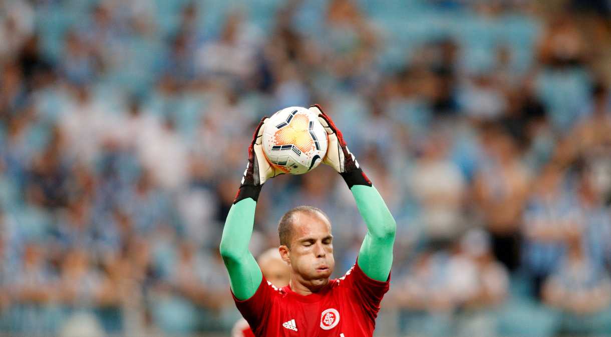 Partida entre Grêmio e Internacional em março