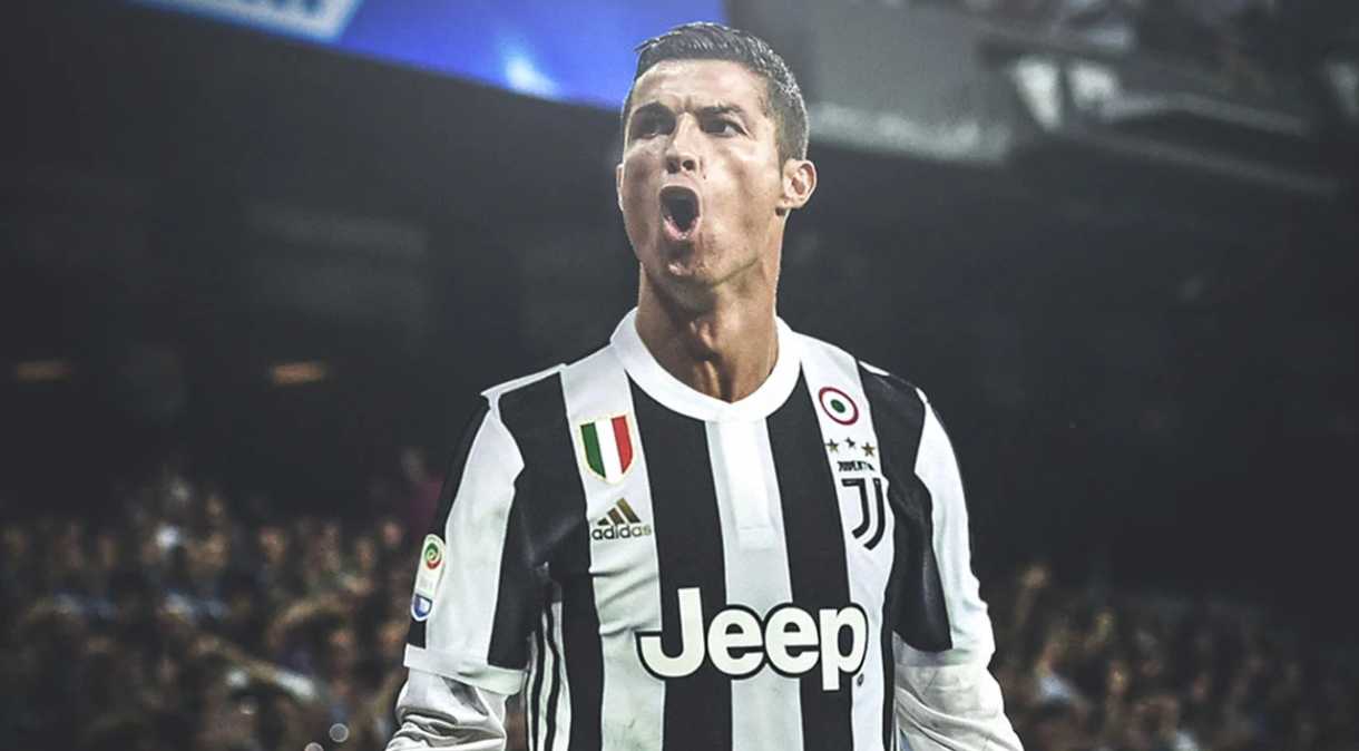 Cristiano Ronaldo defende a camisa da Juventus em seu maior recorde